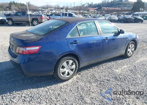 2008 Toyota Camry Le z USA, uszkodzony, nr VIN 4T1BE46KX8U243003